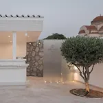 Nyaraló Melia΄s *
